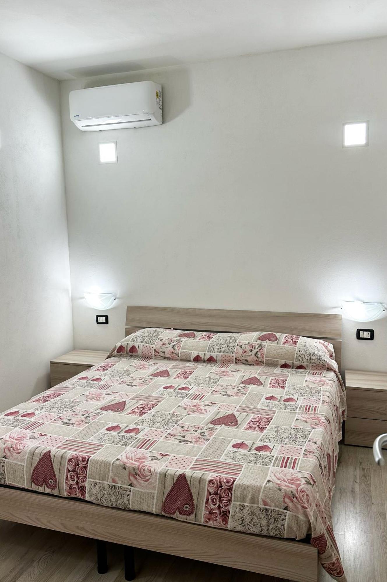 Bomboniera Apartment Comacchio Bagian luar foto
