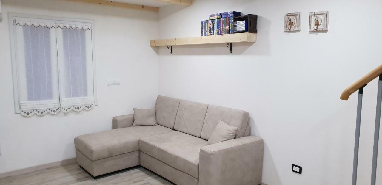 Bomboniera Apartment Comacchio Bagian luar foto